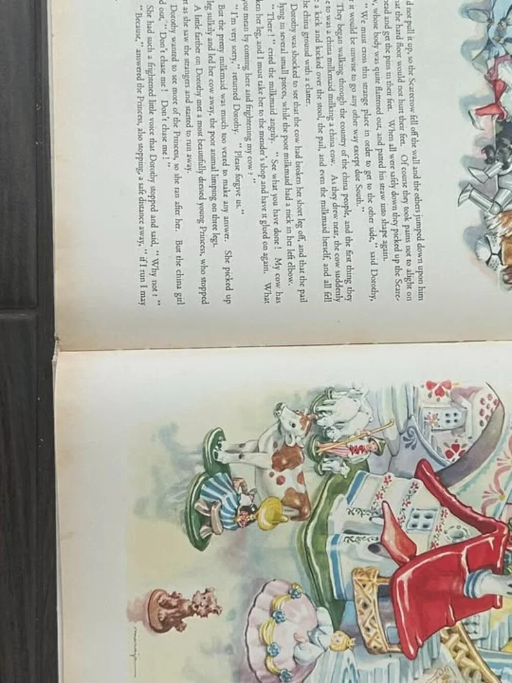 Vintage The Wizard of Oz Hardcover Book – Illustrated by Maraja